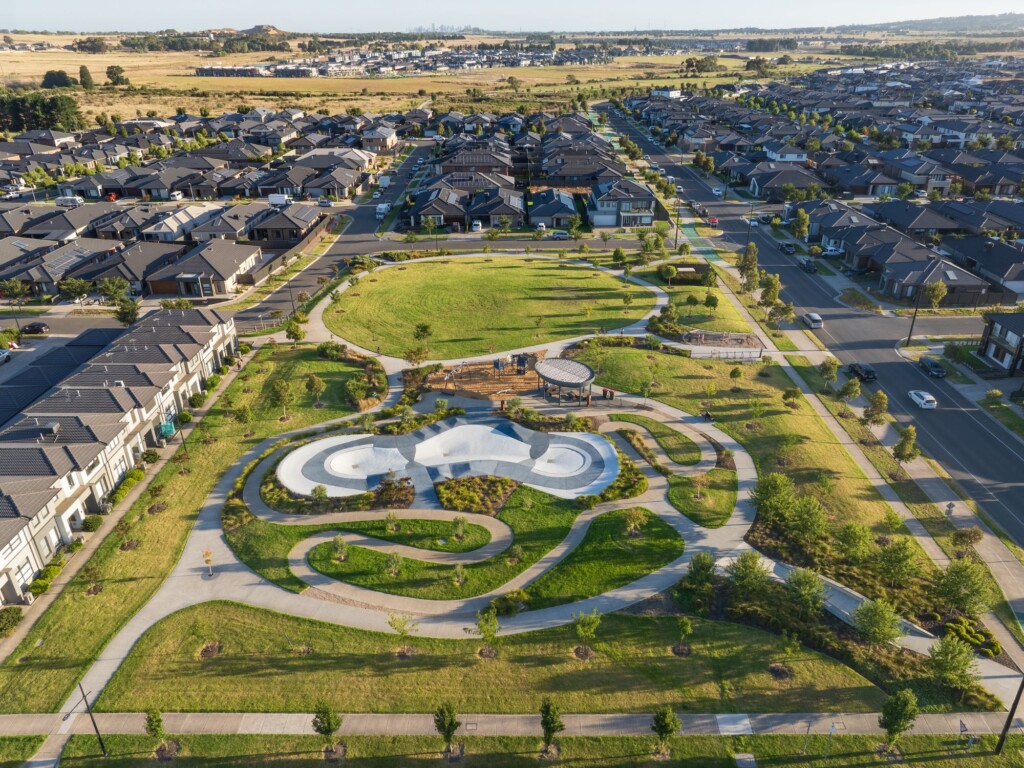 A high-angle look at Cloverton’s modern skate park, nestled within a growing community of parks, walkways, and new residential developments. Designed for all ages, this active zone highlights the area's focus on youth spaces and connected living in Melbourne’s north.