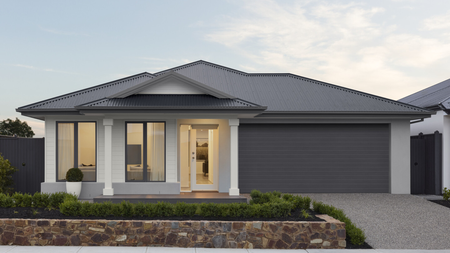 Classic and Cohesive: The Hunter 26 at Riverfield